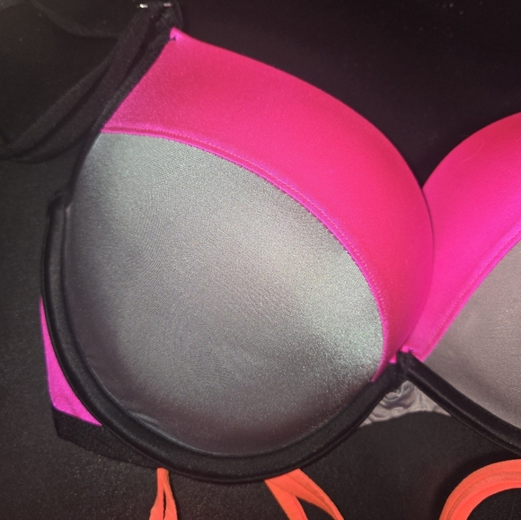 TWO Victoria Secret Push Up Bras 32DD NEW Beautiful 😍 Orange Pink - Picture 2 of 6